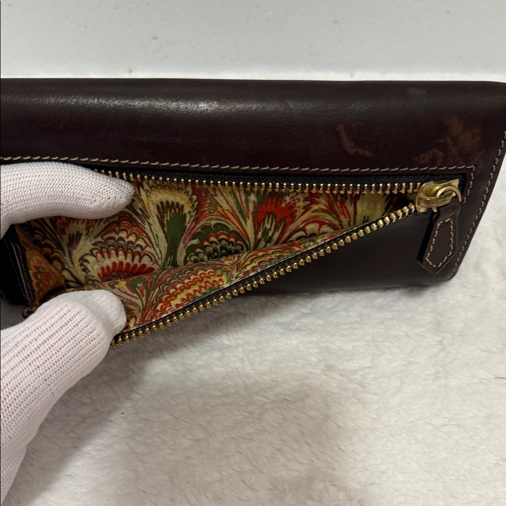 Dooney & Bourke Vintage Continental Checkbook Wallet Smooth Dark Leather - Picture 6 of 6